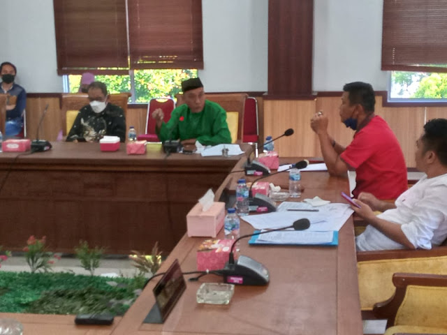 Muhammad Fadhli Minta Lurah Teluk Tering Terbitkan SK Ketua RW 04 Perumahan Taman Seruni Indah
