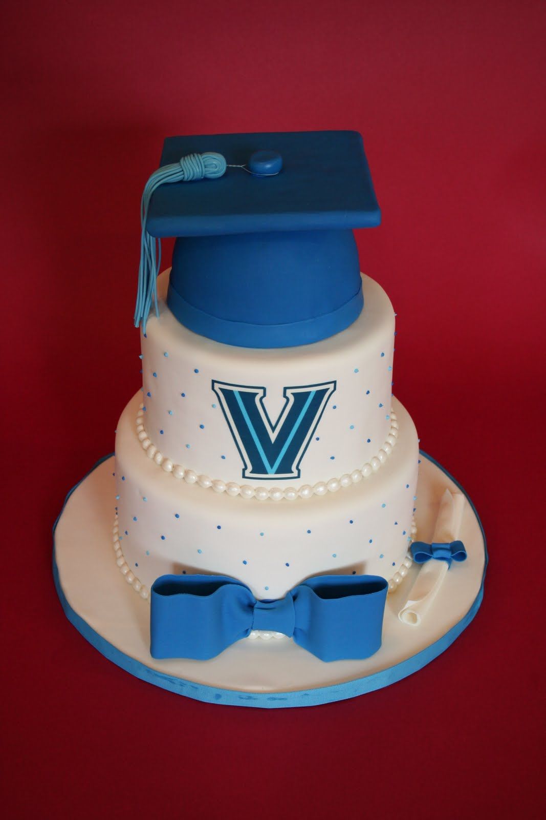 creative graduation cake ideas