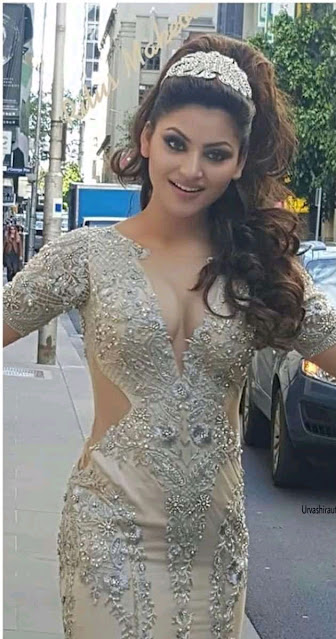 Urvashi rautela hot sexy image picture