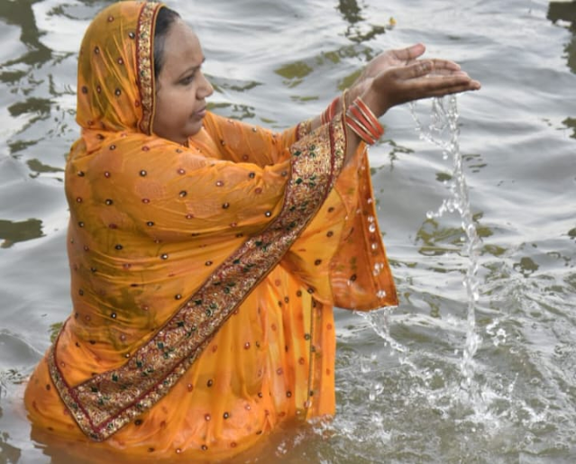 नहाय खाय के साथ चैती छठ महापर्व का अनुष्ठान शुरू