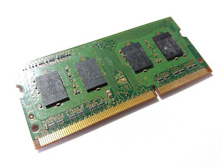 Traseira da memória RAM notebook Smart DDR3 2Gb 1333Mhz