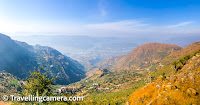 Anyway, we then started on our way back from the forest guest house. We did stop at a couple of points on our way down. There is one viewpoint at midway and that offers a beautiful view of the Govind Sagar and the surrounding hills. The various shades of blues, greens, and yellows is a wonderful sight to see.