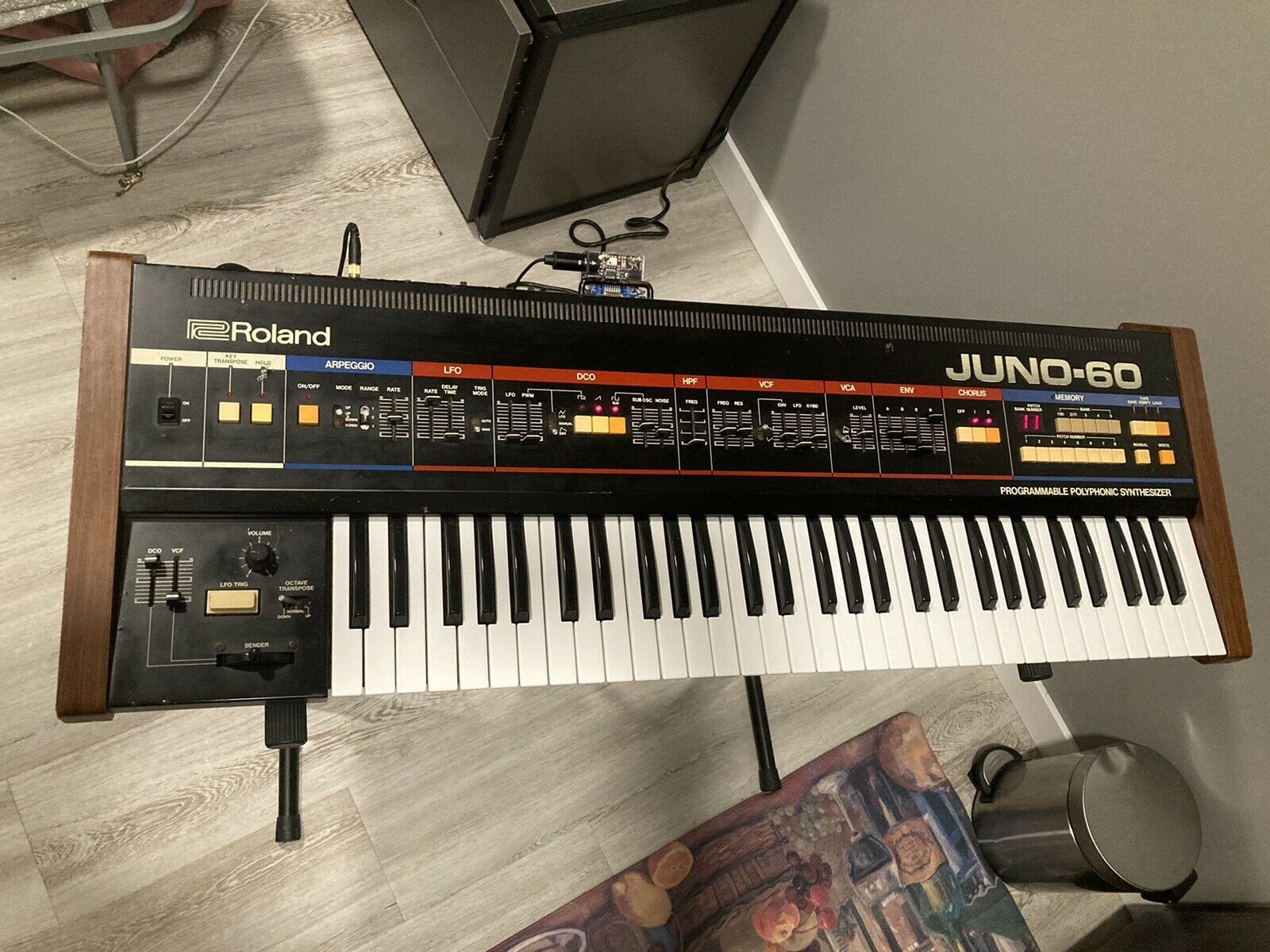 Roland Juno-60 w/ DCB TO MIDI - MATRIXSYNTH