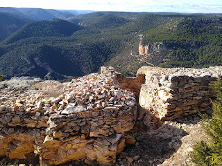 Castillo de Alpetea (1268 m)