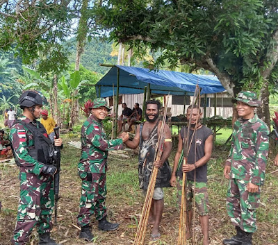 Satgas Yonif 126/KC Rangkul Tokoh Masyarakat Di Perbatasan Papua
