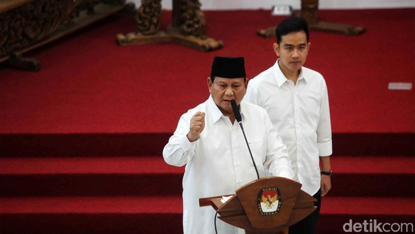 Kata Politikus PDIP-PKS soal Prabowo 'Jangan Ganggu Jika Ogah Kerja Sama'