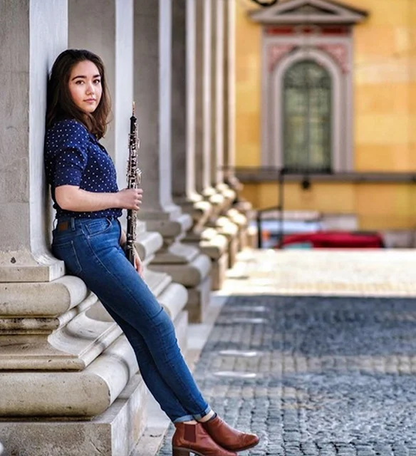 obua, oboe, oboist