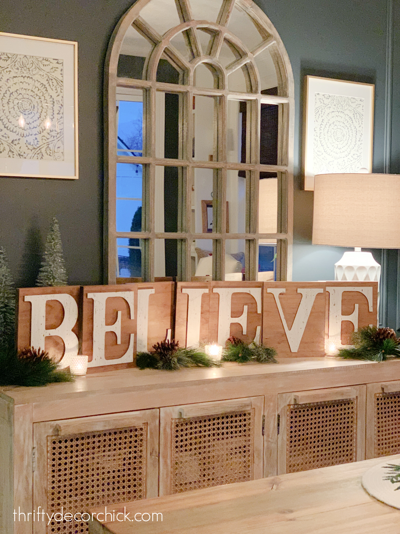 DIY Christmas BELIEVE sign