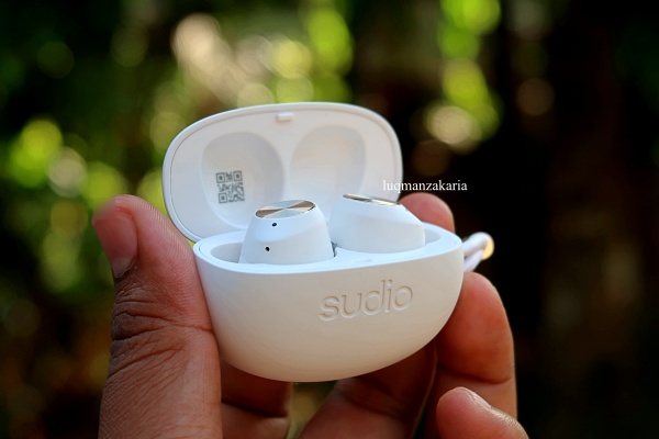 Wireless Earphone terbaru  Sudio T2 harga Diskaun