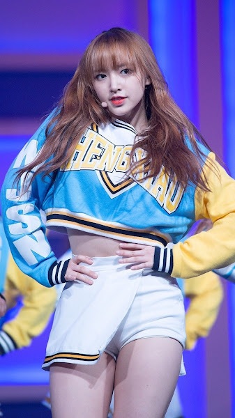 Cheng Xiao (성소) Main Dancer, Vocalist, Visual, Face Of the Group