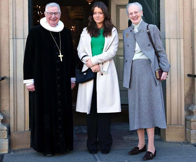 Danish Princess Isabella wore a Cetiva Italian virgin wool coat from Hugo Boss. Princess Isabella's confirmation