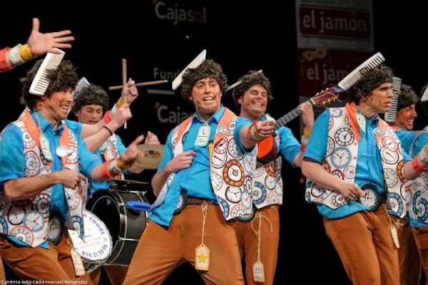 La chirigota de Puerto Real de Fermín y Antoñito se cae del Carnaval del Falla 2022