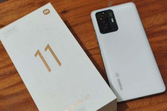 Tampilan Smartphone Xiaomi 11 T dan 11 T Pro beserta Dus nya