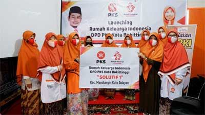 PKS Bukittinggi Launching Rumah Keluarga Indonesia