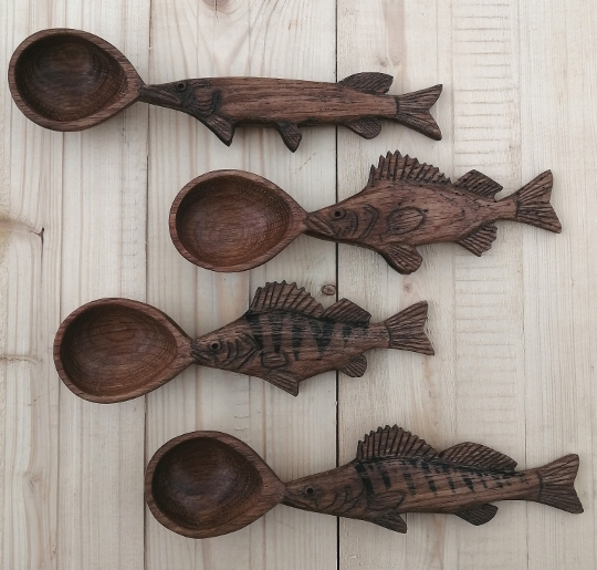 деревянные ложки в подарок рыбаку