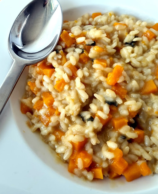 RISOTTO DE CALABAZA LA COCINERA NOVATA ARROZ COCINA RECETA ITALIANA POBRES BARATA CRISIS VEGANA VEGETARIANA