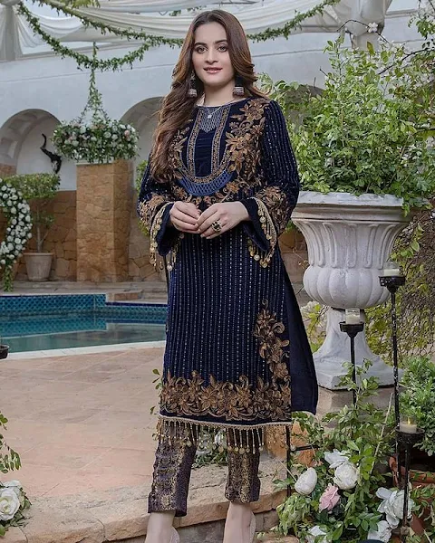 Azure Winter Velvet Collection features Aiman Khan