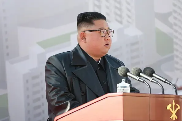 صحة كيم جونغ أون: كوريا الشمالية تحذر المواطنين بالامتناع عن الحديث عن صحة زعيمهم