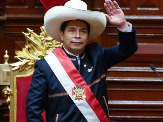 Peru: Pedro Castillo piensa renunciar al cargo 🔴