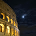 Turistas são multados por entrar no Coliseu de Roma para beber