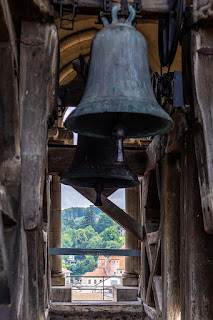 Bei den Glocken auf dem Turm der Kathedrale Lausanne