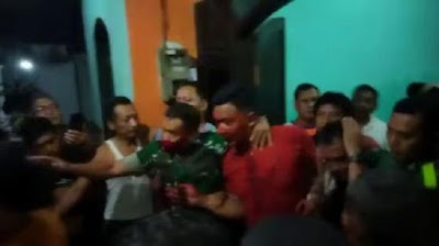 Warga Keroyok Polisi Gadungan, 3 Orang Berhasil Ditangkap 1 Kabur