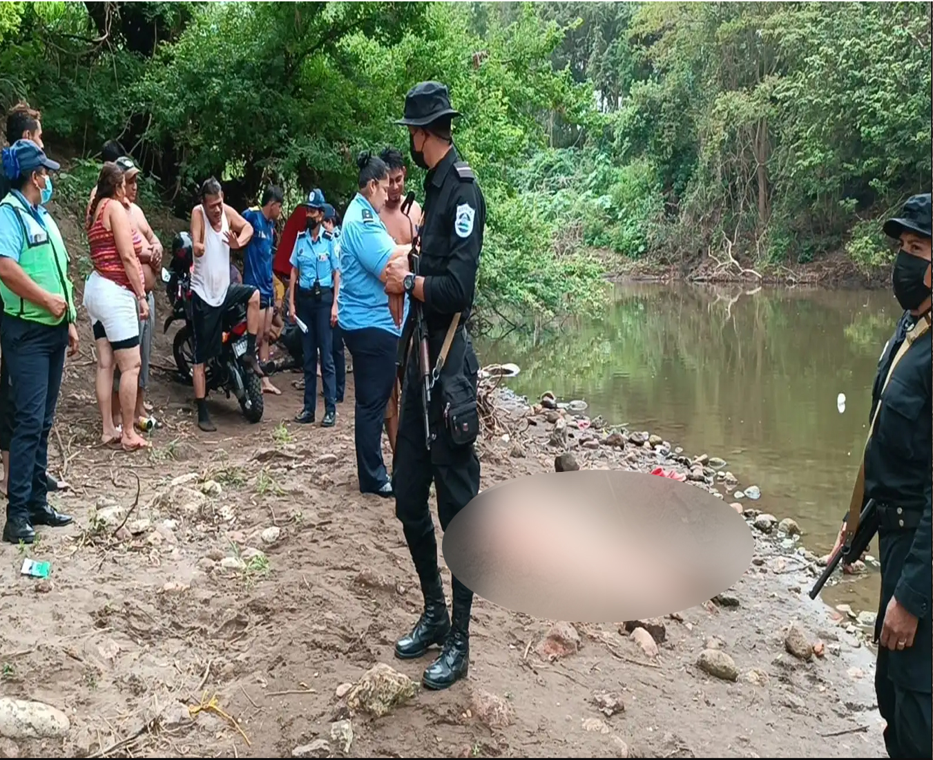 Nicaragua: Hombre muere ahogado en el rió que cruza el puente Las Limas, en la ciudad de Juigalpa,