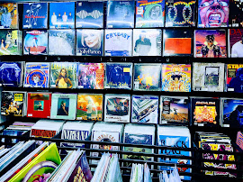  RHYTHM SECTION GATLINBURG RECORD STORE MUSIC SHOP TREASURE TROVE VINYL RECORDS CDS SHIRTS POSTERS💙