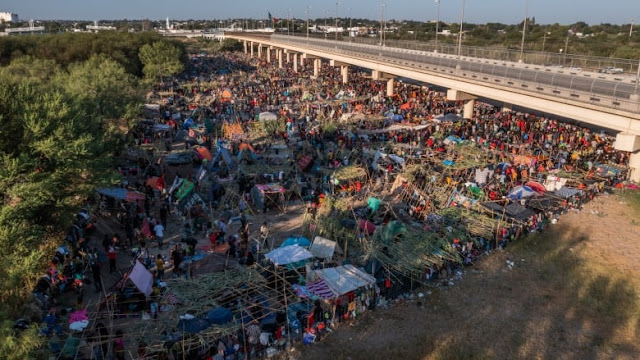 Immigrants from Haiti at Texas Border. We Sent 'em Right Back where they came from.