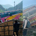 Bus Accident: अनियंत्रित होकर सड़क से बाहर निकली निजी बस, यात्रियों को आई हल्की चोटें 