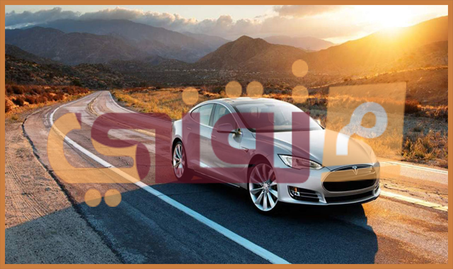 الأعطال الفنية في سيارات Tesla تدفع الشركة لسحب نصف مليون سيارة تقريباً