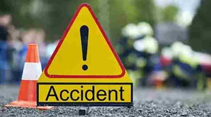 News, Kerala, Police, Accident, Death, Car, Case, Andhra Pradesh, Nine died after car-truck collision in Andhra Pradesh