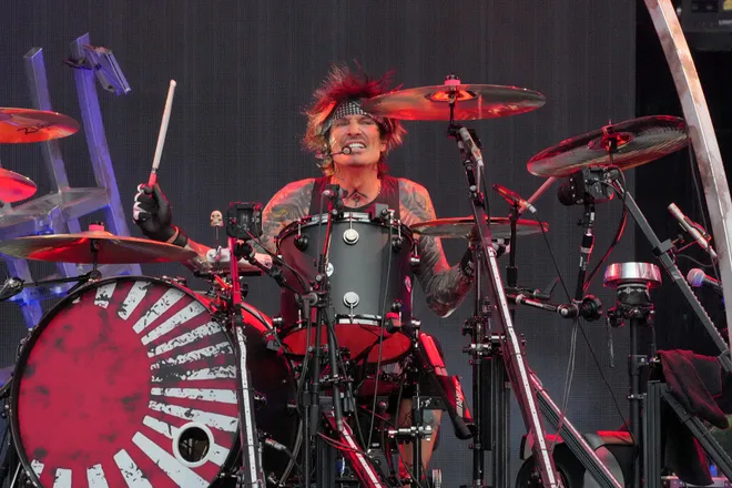 Tommy Lee's nude photo on Instagram fuels debate over the platform's censorship double standard