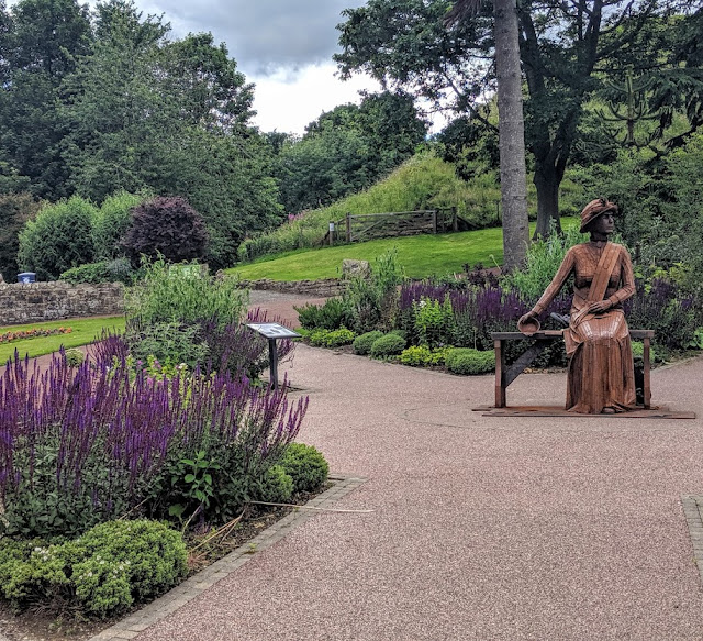 How to find Morpeth Stepping Stones  - Emily Davison Statue Morpeth