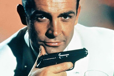 Sean Connery con una Walther PPK