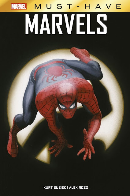 Reseña de Marvel Must-Have. Marvels de Kurt Busiek y Alex Ross, Panini Comics