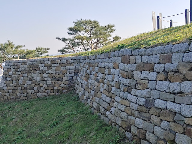 용마4보루 성벽