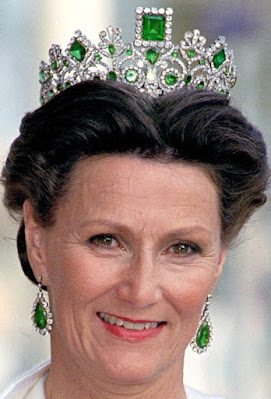 emerald tiara leuchtenberg norway queen sonja