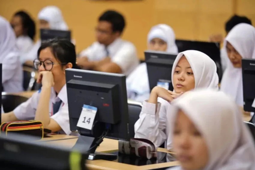 Kemendikdasmen Keluarkan Surat Edaran Pembelajaran Aman dan Adaptif Pasca Demonstrasi | SINDONEWS 