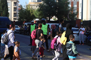 ​Kartallı Öğrenciler, Kartal Belediyesi Zabıta Ekiplerine Emanet