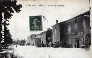 Village Pont de l'Isère  (route nationale)