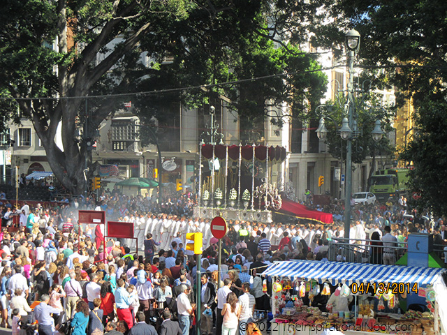 Semana Santa, pasos, costaleros carrying Virgin Mary, float, procession, Nazarenos, Malaga, Easter