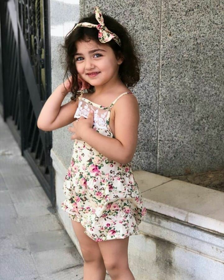 Cute Baby Girl Anahita Hashemzade Whatsapp Dp images || Anahita Profile Pic