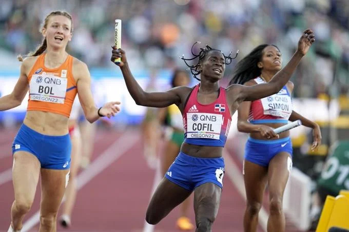 Dominicana conquista el oro en relevo mixto 4X400 en Mundial de Atletismo