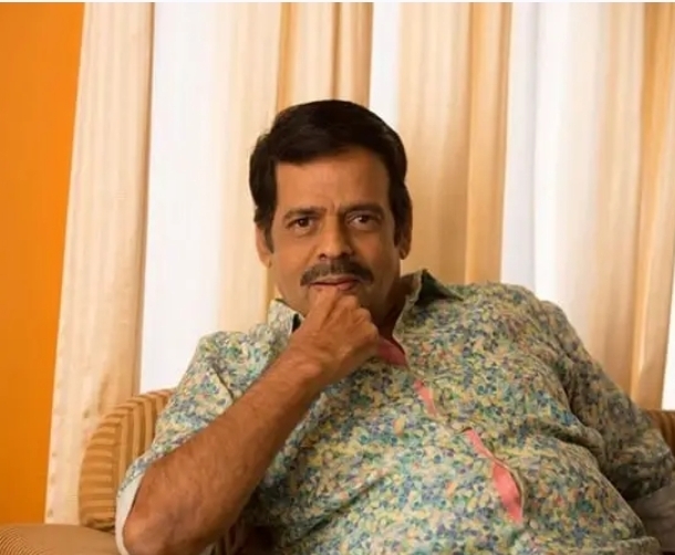 ‘ദേ ഇങ്ങോട്ട് നോക്ക്യേ എന്ന സിനിമ ഷൂട്ടിനിടെ ലൈംഗീകാതിക്രമം നടത്തി’:നടനും സംവിധായകനുമായ ബാലചന്ദ്രമേനോനെതിരെ ലൈംഗീക പീഡന പരാതി