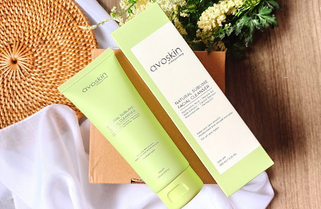 Review Avoskin Natural Sublime Facial Cleanser