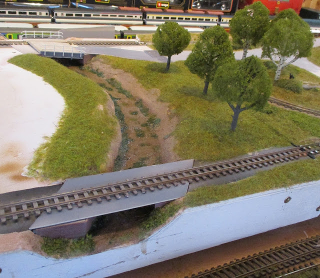 009 gauge layout