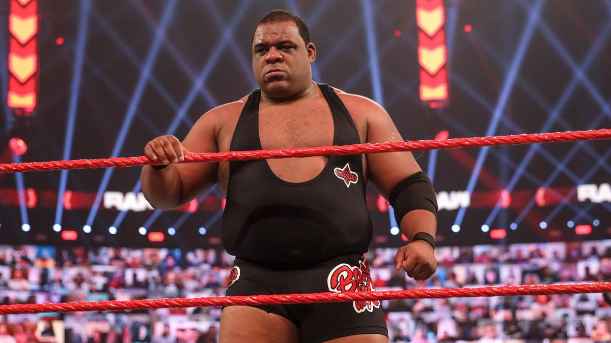 Vince Russo critica a forma como a AEW vem tratando Keith Lee