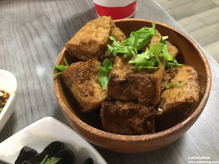 Braised tofu