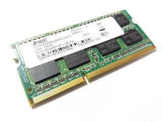 Frente da memória RAM notebook Smart DDR3 2Gb 1066Mhz 2RX8